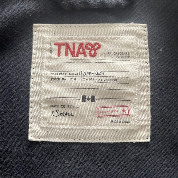 TNA Military Shacket. Size XS. Color:grey. Excellent condition. Great fall layer - Picture 6 of 6